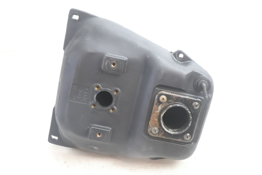photo de SERBATOIO CARBURANTE  TGB CITY RS 50 (2011 - 2016) - Zoom sullo stato d'uso