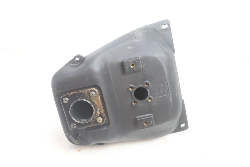 photo de SERBATOIO CARBURANTE  TGB CITY RS 50 (2011 - 2016) - Altra angolazione
