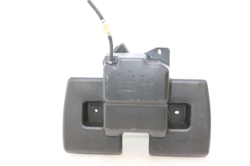 photo de SERBATOIO CARBURANTE PEUGEOT CITYSTAR 2T 50 (2018 - 2021) - Primo piano tecnico