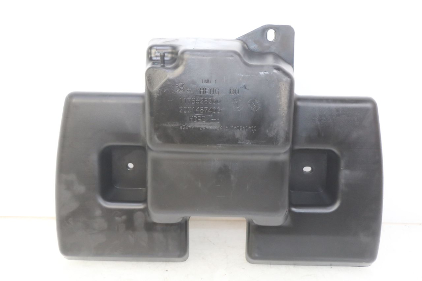 photo de SERBATOIO CARBURANTE PEUGEOT CITYSTAR AIR 125 (2014 - 2017) - Dettaglio del componente