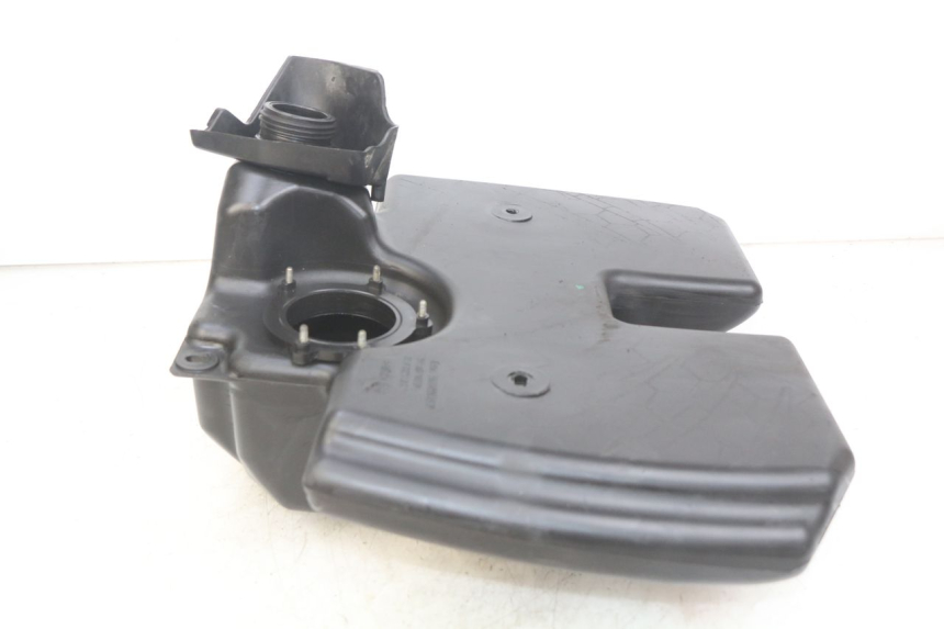 photo de SERBATOIO CARBURANTE PEUGEOT CITYSTAR 125 (2011 - 2017) - Altra angolazione