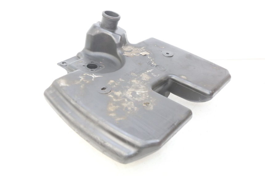 photo de SERBATOIO CARBURANTE PEUGEOT CITYSTAR 50 (2013 - 2017) - Primo piano tecnico