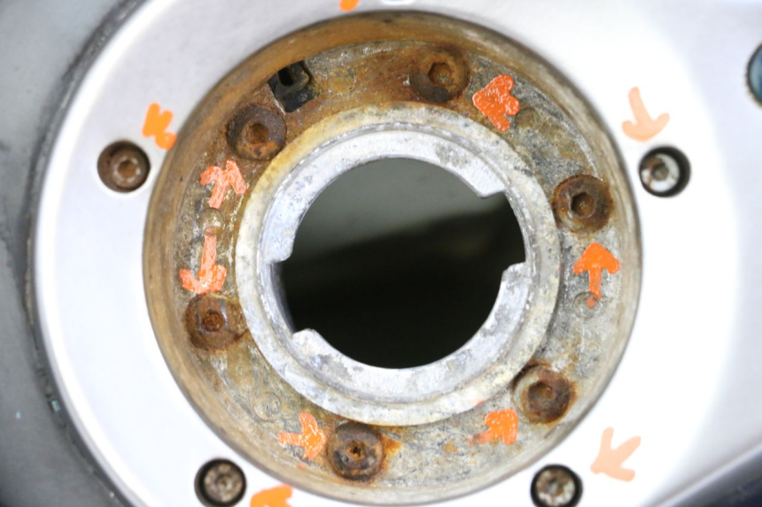 photo de SERBATOIO CARBURANTE  APRILIA CLASSIC 125 (1995 - 2001) - Dettaglio del componente