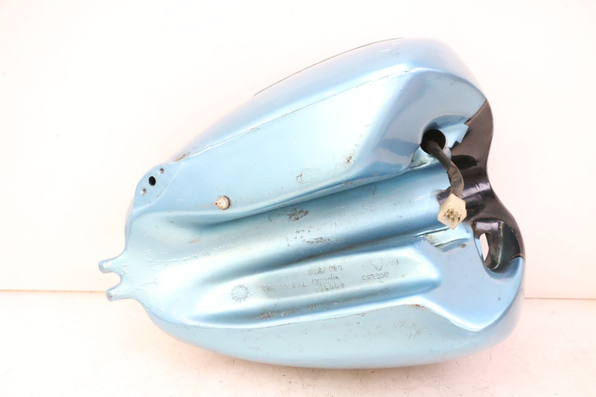 photo de SERBATOIO CARBURANTE  APRILIA CLASSIC 125 (1995 - 2001) - Dettagli dei punti di fissaggio