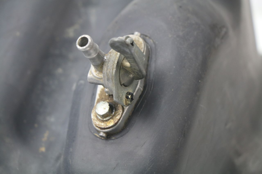 photo de SERBATOIO CARBURANTE  HONDA CR 125 (2000 - 2001) - Stato della superficie e materiale