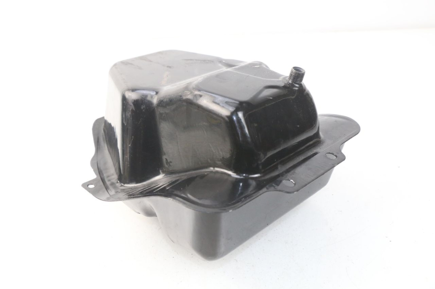 photo de SERBATOIO CARBURANTE SYM CROX 4T 50 (2016 - 2023) - Zoom sullo stato d'uso