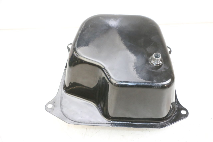 photo de SERBATOIO CARBURANTE  LONGJIA DIGITA 4T 50 (2019 - 2022) - Primo piano tecnico