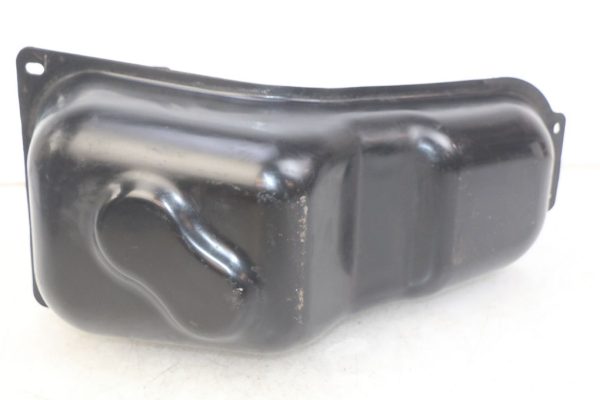 photo de SERBATOIO CARBURANTE KYMCO DINK STREET 125 (2009 - 2014) - Altra angolazione