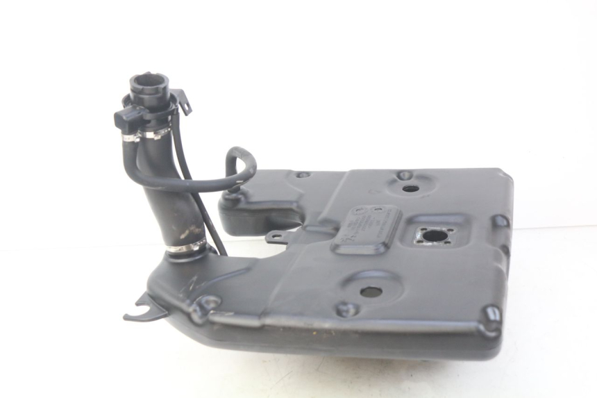 photo de SERBATOIO CARBURANTE PEUGEOT DJANGO 2T 50 (2014 - 2019) - Altra angolazione