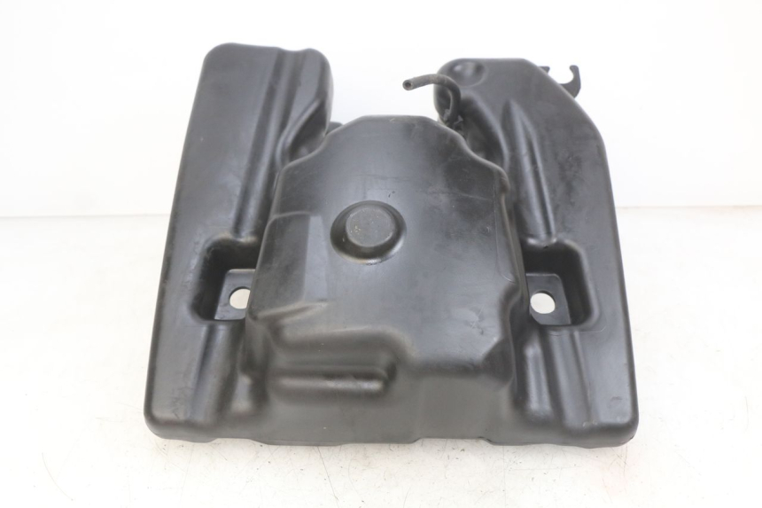photo de SERBATOIO CARBURANTE PEUGEOT DJANGO 4T 50 (2014 - 2019) - Dettaglio del componente