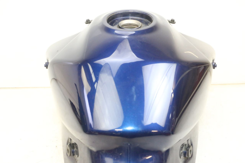 photo de SERBATOIO CARBURANTE  SUZUKI DL V STROM 1000 (2002 - 2007) - Zoom sui componenti