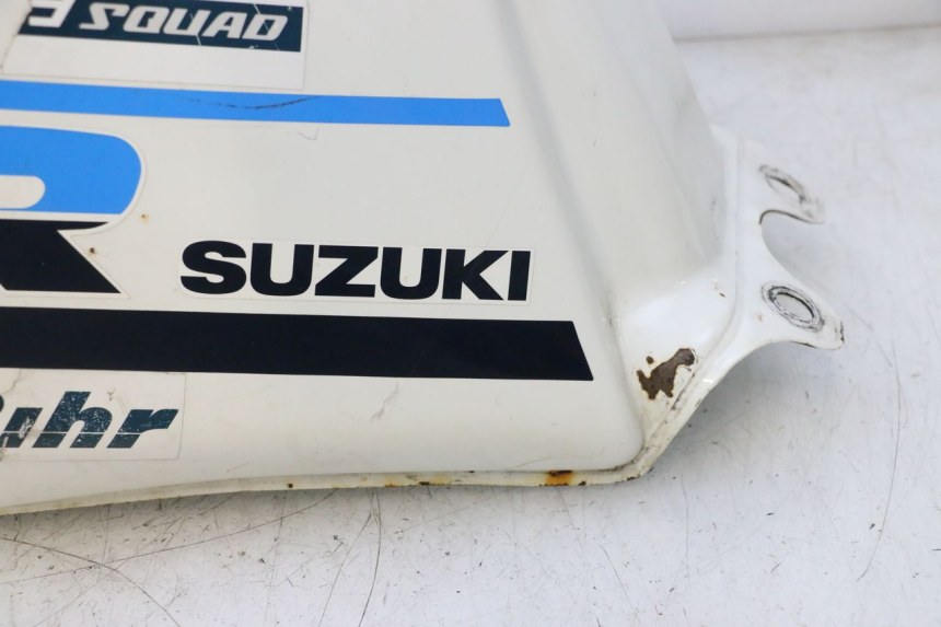 photo de SERBATOIO CARBURANTE  SUZUKI DR S 600 (1985 - 1989) - Angolazione alternativa