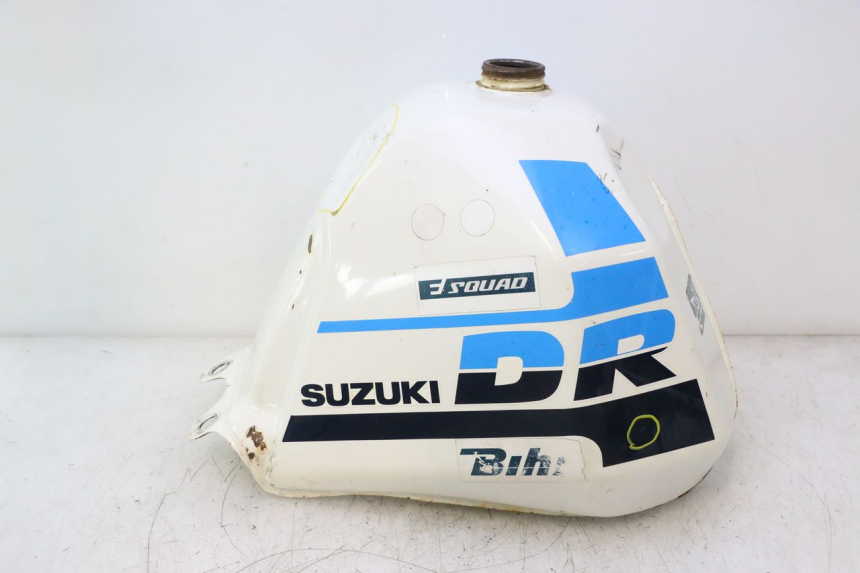 photo de SERBATOIO CARBURANTE  SUZUKI DR S 600 (1985 - 1989) - Ricambio usato controllato