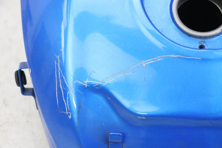 photo de SERBATOIO CARBURANTE  EBROH BRAVO GLE 1 (2020 - 2024) - Dettagli dei punti di fissaggio