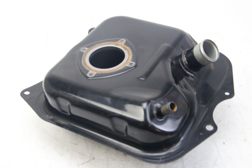 photo de SERBATOIO CARBURANTE YAMAHA D'ELIGHT DELIGHT 125 (2017 - 2020) - Zoom sullo stato d'uso