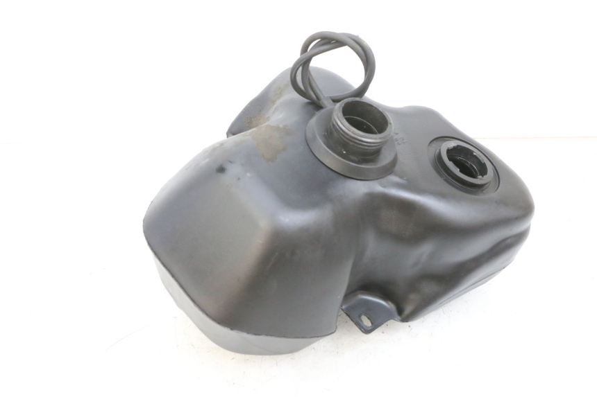 photo de Serbatoio carburante PEUGEOT ELYSEO 125 (1999 - 2004) - Zoom sullo stato d'uso
