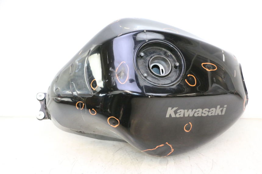 photo de SERBATOIO CARBURANTE  KAWASAKI ER-6 ER6 N 650 (2005 - 2009) - Vista principale