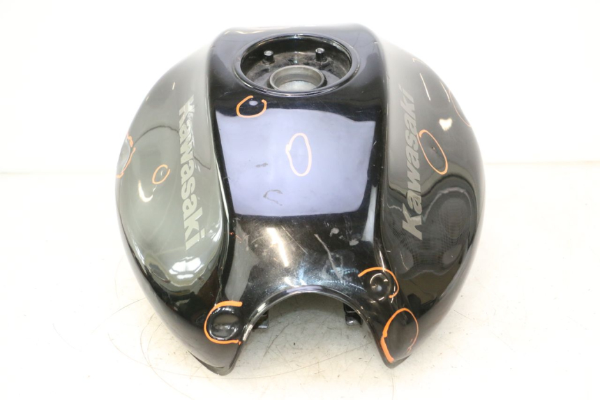 photo de SERBATOIO CARBURANTE  KAWASAKI ER-6 ER6 N 650 (2005 - 2009) - Zoom qualità usato