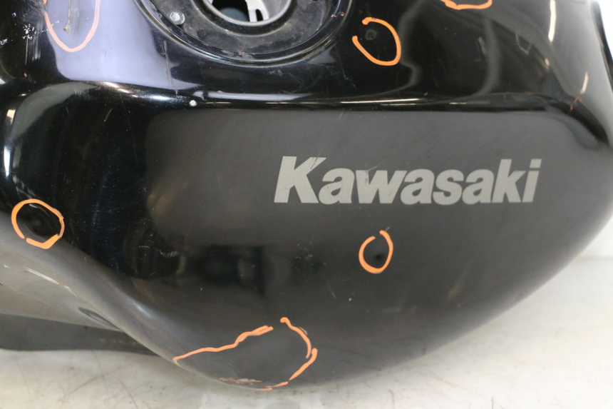 photo de SERBATOIO CARBURANTE  KAWASAKI ER-6 ER6 N 650 (2005 - 2009) - Vista d'insieme del prodotto