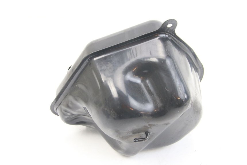 photo de SERBATOIO CARBURANTE JM MOTORS EVOLIS 4T 50 (2018 - 2022) - Primo piano tecnico