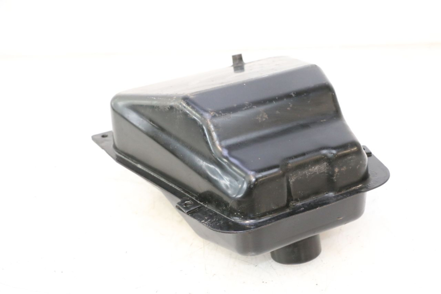photo de SERBATOIO CARBURANTE  KEEWAY F-ACT NAKED 50 (2009 - 2014) - Dettagli dei punti di fissaggio
