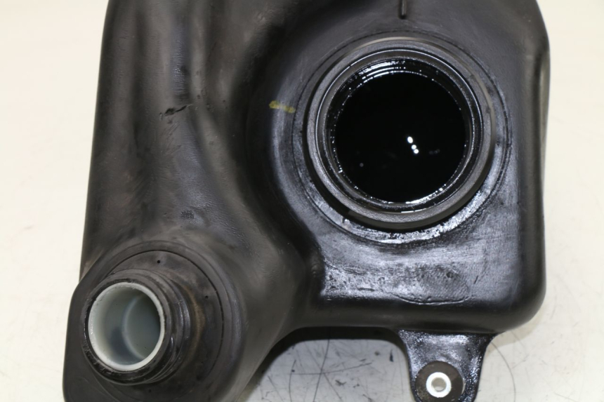 photo de Serbatoio carburante HONDA FES S-WING SWING ABS 125 (2007 - 2015) - Vista d'insieme del prodotto
