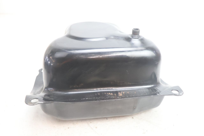 photo de Serbatoio carburante SYM FIDDLE 3 III 50 (2014 - 2020) - Marcature e riferimenti originali