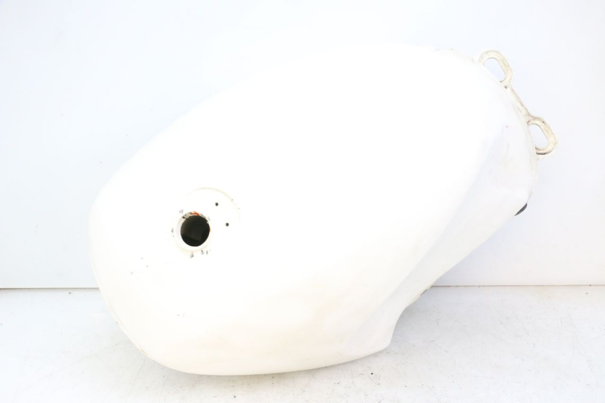 photo de SERBATOIO CARBURANTE  YAMAHA FJ 36Y 1100 (1984 - 1985) - Angolazione alternativa