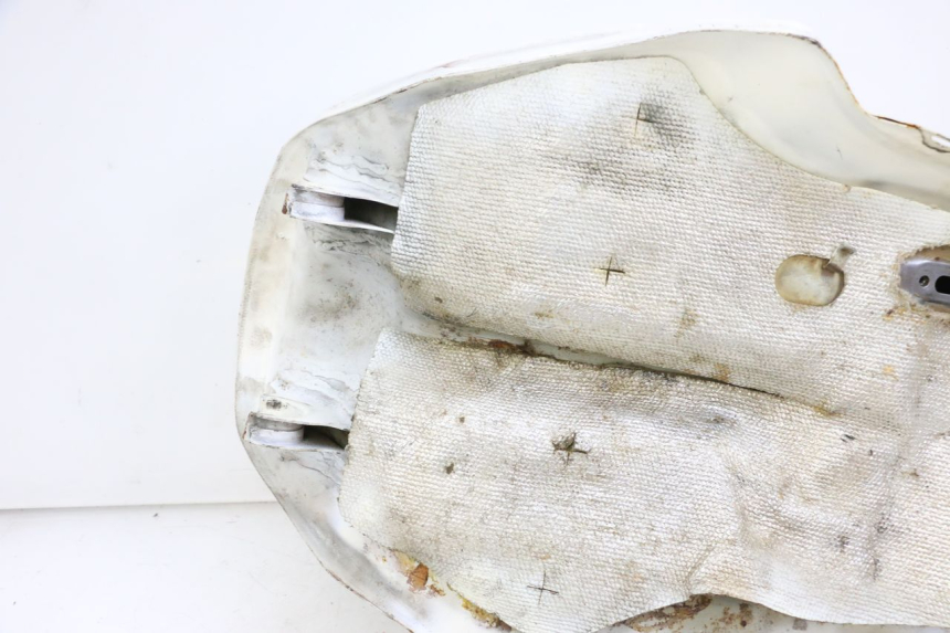 photo de SERBATOIO CARBURANTE  YAMAHA FJ 36Y 1100 (1984 - 1985) - Zoom sullo stato d'uso