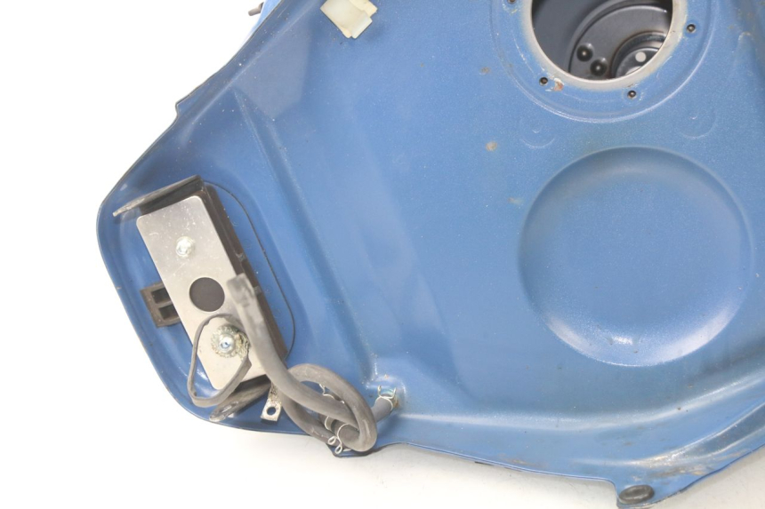 photo de Serbatoio carburante YAMAHA FJR ABS 1300 (2006 - 2012) - Zoom sullo stato d'uso