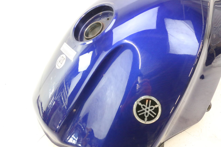 photo de SERBATOIO CARBURANTE  YAMAHA FJR 1300 (2001 - 2005) - Altra vista dell'articolo