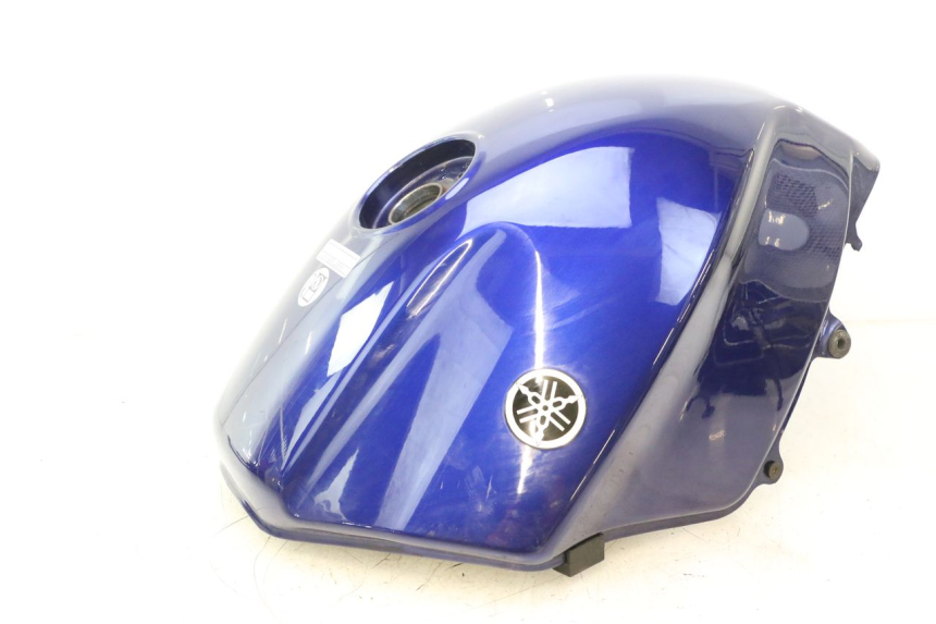 photo de SERBATOIO CARBURANTE  YAMAHA FJR 1300 (2001 - 2005) - Caratteristiche distintive