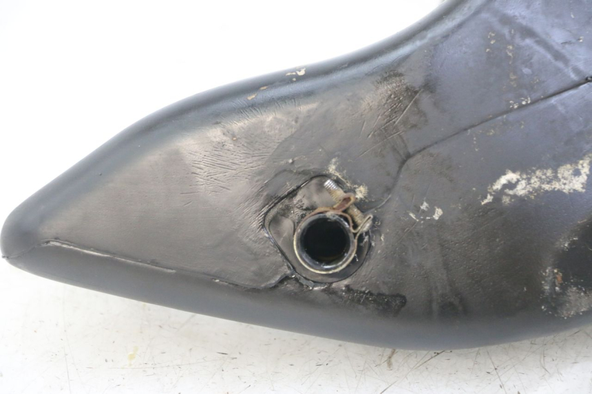 photo de SERBATOIO CARBURANTE PIAGGIO FLY 2T 50 (2004 - 2017) - Primo piano tecnico