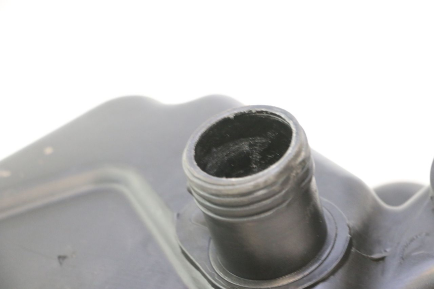 photo de SERBATOIO CARBURANTE PIAGGIO FLY 2T 50 (2004 - 2017) - Dettaglio del componente