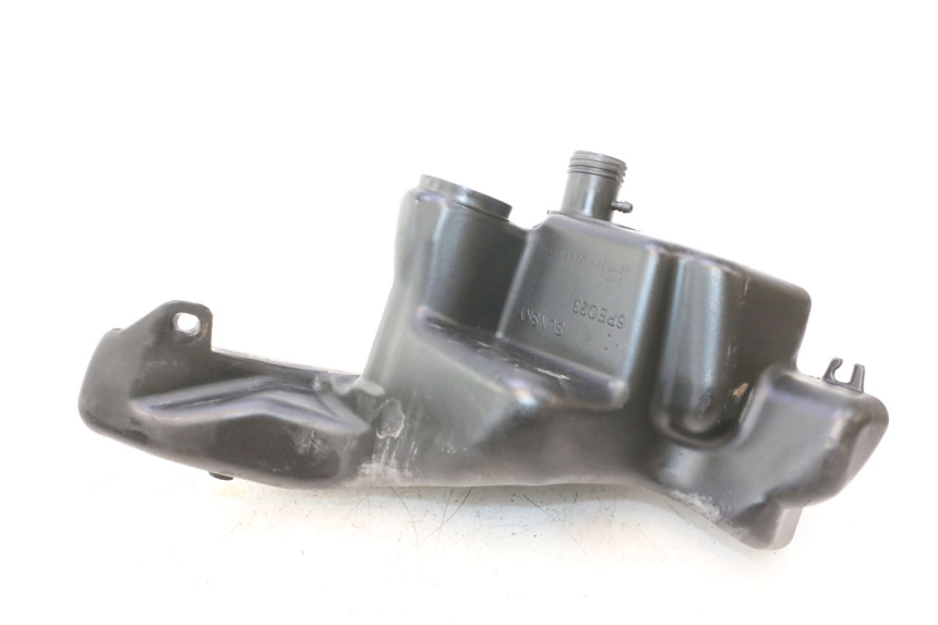 photo de SERBATOIO CARBURANTE PIAGGIO FLY 2T 50 (2004 - 2017) - Altra angolazione