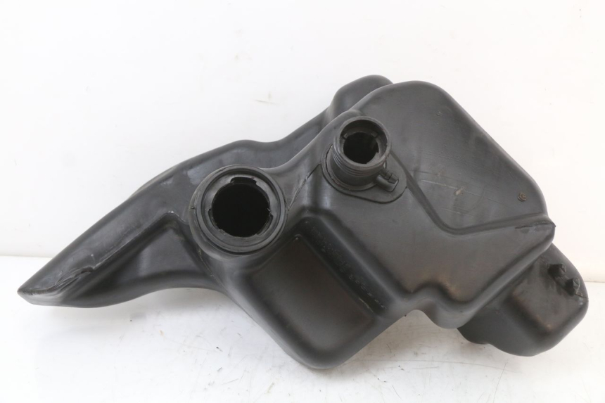 photo de SERBATOIO CARBURANTE PIAGGIO FLY 4T 50 (2004 - 2010) - Dettaglio del componente