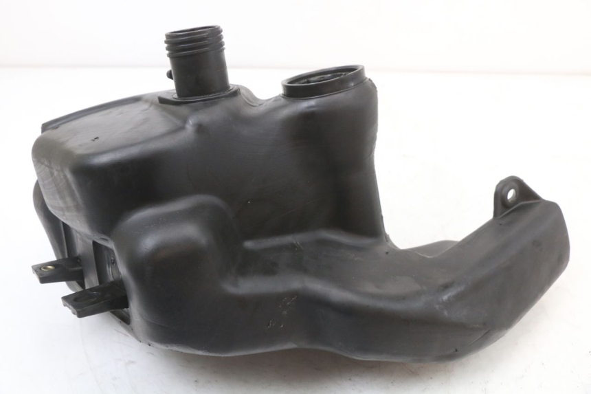 photo de SERBATOIO CARBURANTE PIAGGIO FLY 4T 50 (2004 - 2010) - Zoom sullo stato d'uso
