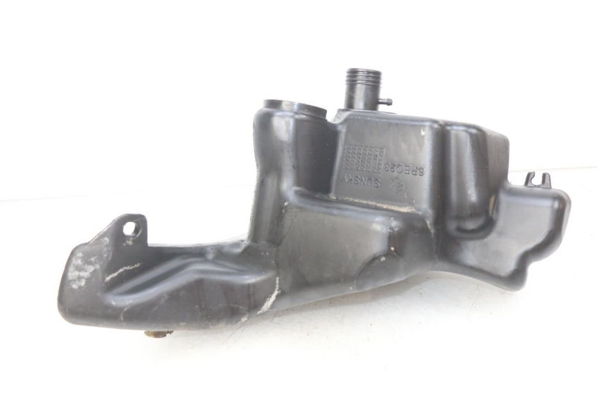 photo de SERBATOIO CARBURANTE PIAGGIO FLY 100 (2006 - 2010) - Zoom sullo stato d'uso