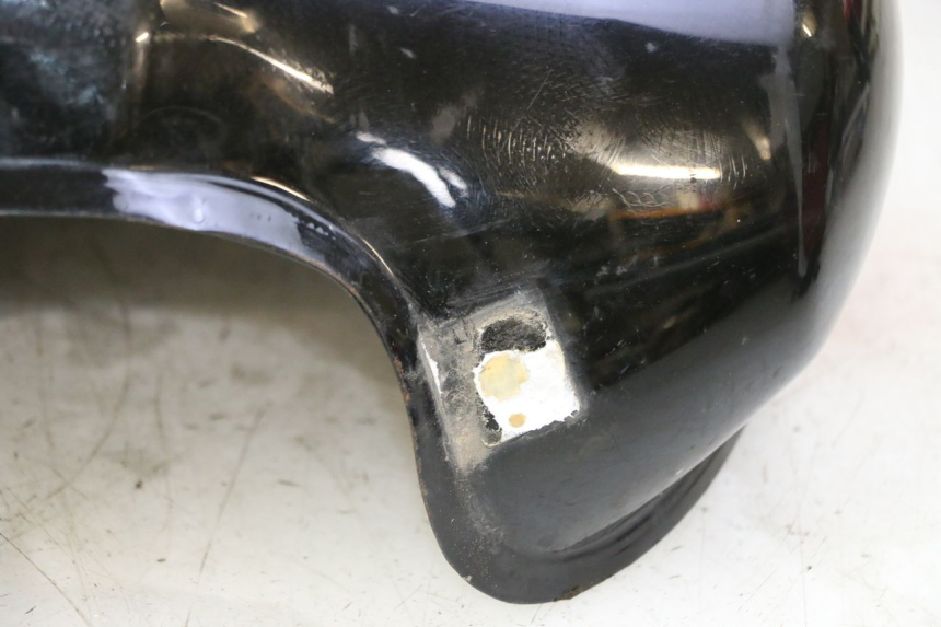 photo de SERBATOIO CARBURANTE  YAMAHA FZ6 FAZER S2 600 (2007 - 2011) - Dettagli dei punti di fissaggio