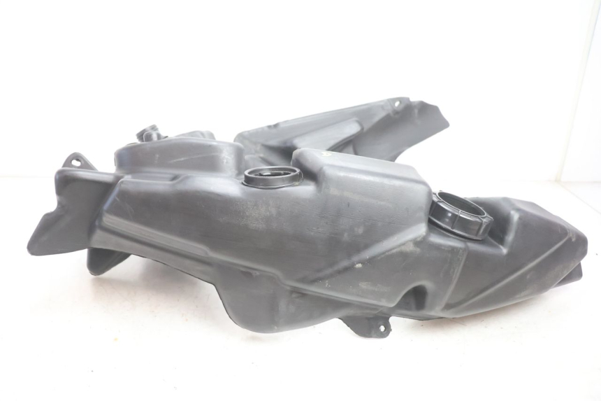 photo de SERBATOIO CARBURANTE  GILERA GP 800 (2007 - 2013) - Vista d'insieme del prodotto