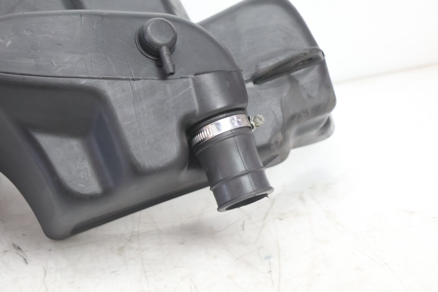 photo de SERBATOIO CARBURANTE  GILERA GP 800 (2007 - 2013) - Marcature e riferimenti originali