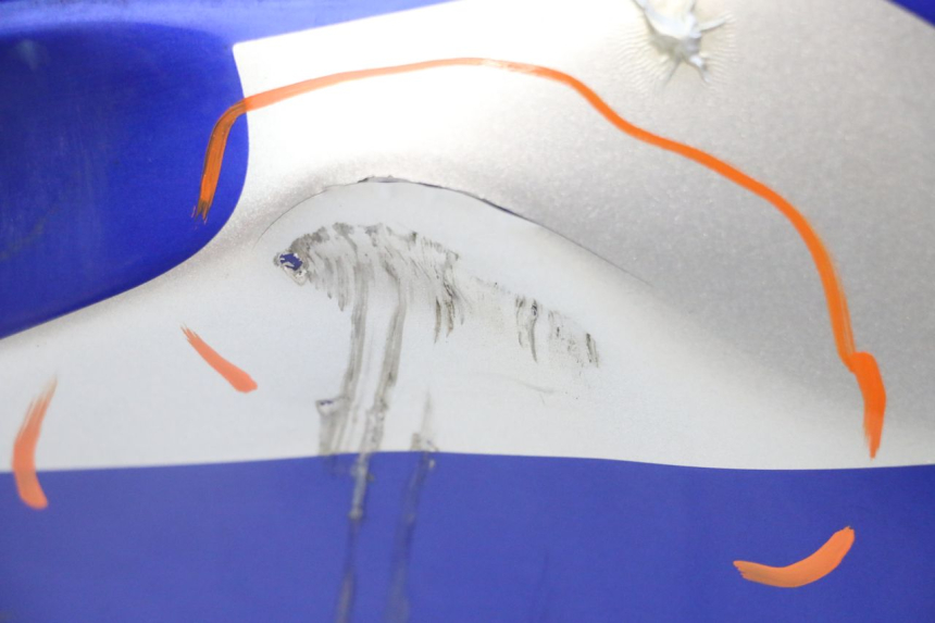 photo de SERBATOIO CARBURANTE  SUZUKI GS GSE 500 (2001 - 2003) - Altra vista dell'articolo