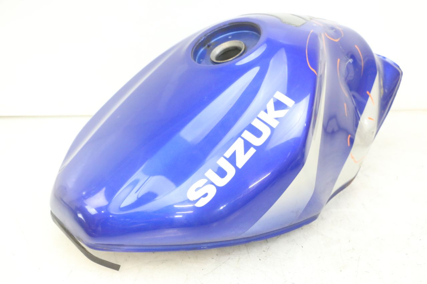 photo de SERBATOIO CARBURANTE  SUZUKI GS GSE 500 (2001 - 2003) - Vista d'insieme del prodotto