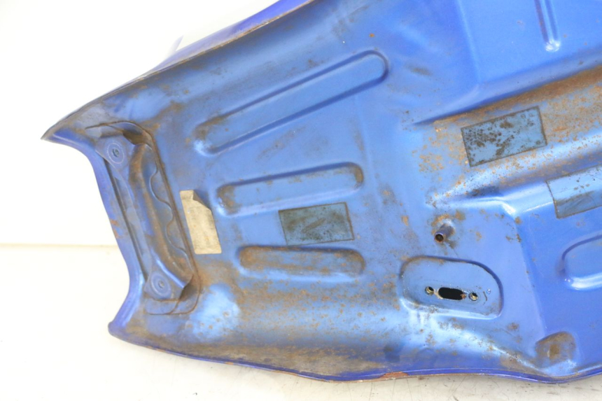 photo de SERBATOIO CARBURANTE  SUZUKI GS GSE 500 (2001 - 2003) - Stato della superficie e materiale