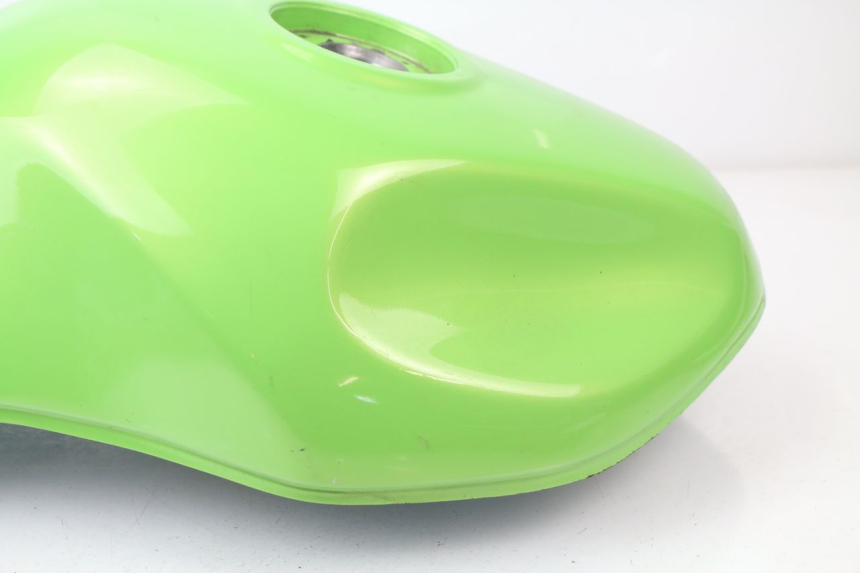 photo de SERBATOIO CARBURANTE  SUZUKI GSF N BANDIT 600 (1996 - 1999) - Focus sulla struttura