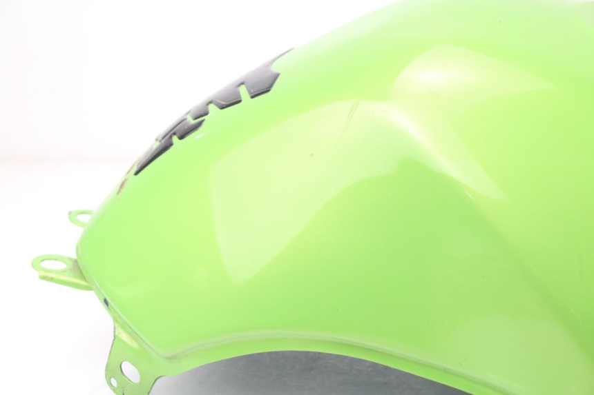 photo de SERBATOIO CARBURANTE  SUZUKI GSF N BANDIT 600 (1996 - 1999) - Angolazione alternativa