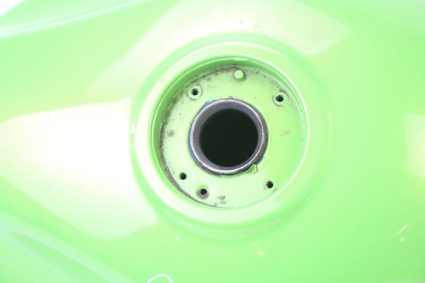 photo de SERBATOIO CARBURANTE  SUZUKI GSF N BANDIT 600 (1996 - 1999) - Stato della superficie e materiale