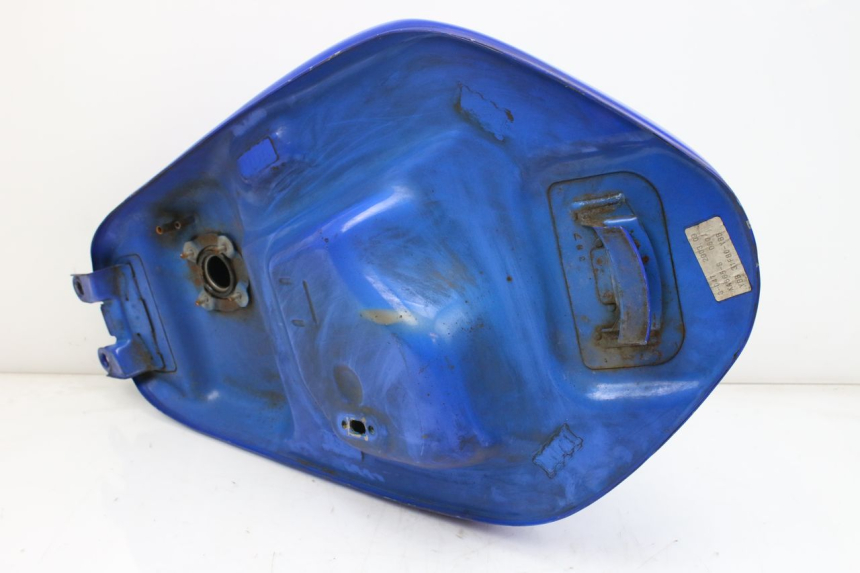 photo de SERBATOIO CARBURANTE  SUZUKI GSF S BANDIT 600 (2000 - 2004) - Altra angolazione
