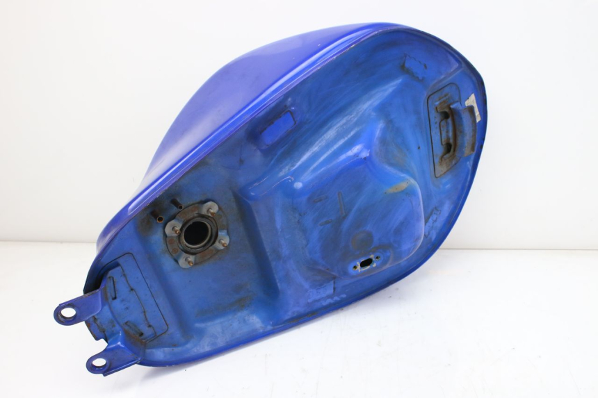 photo de SERBATOIO CARBURANTE  SUZUKI GSF S BANDIT 600 (2000 - 2004) - Primo piano tecnico