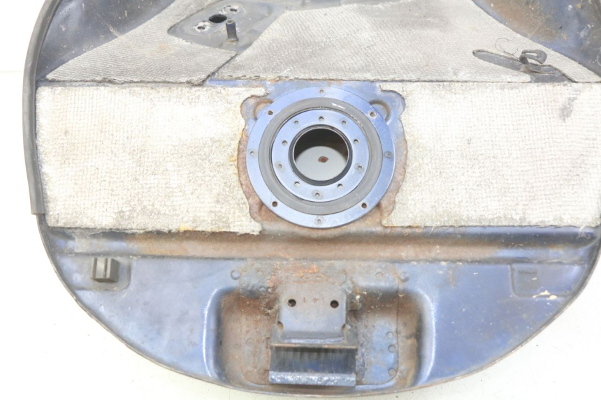 photo de SERBATOIO CARBURANTE SUZUKI GSX-F GSX  F 1100 (1988 - 1994) - Altra angolazione